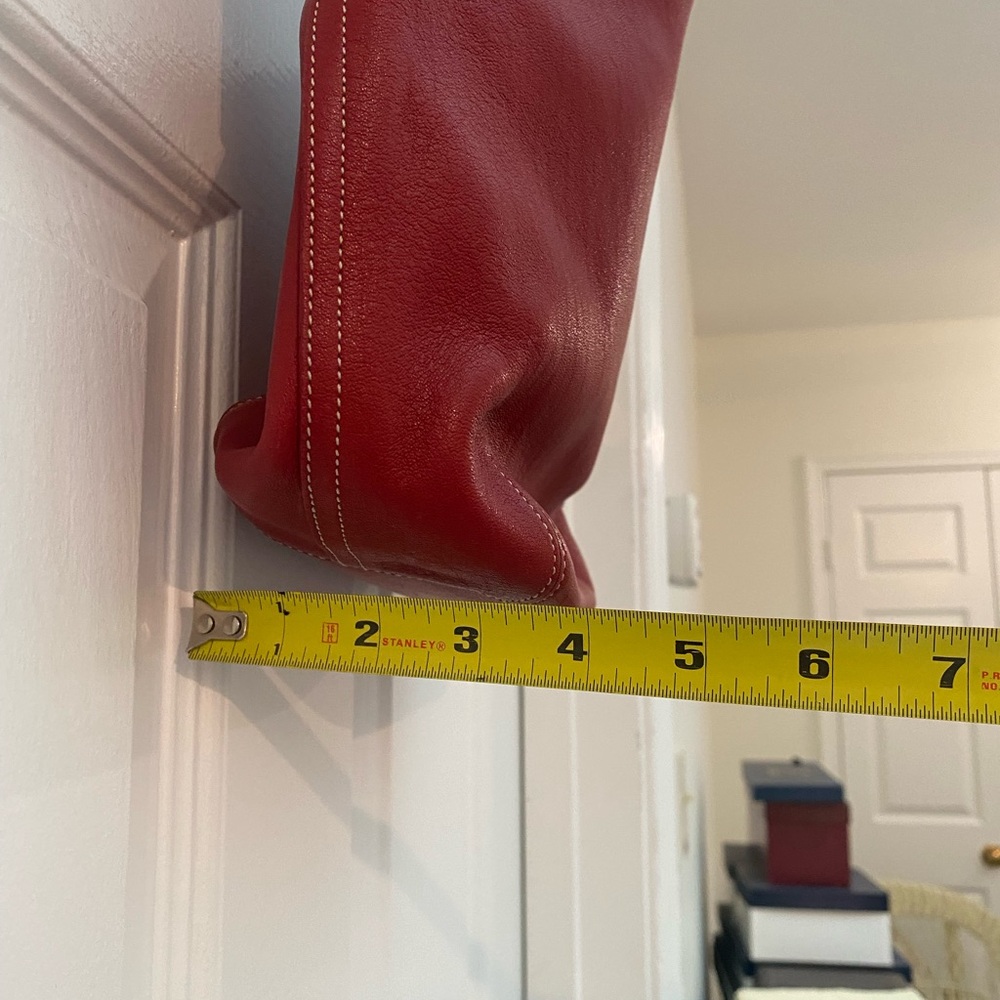 Gorgeous Coach Red Leather Soho Bucket Shoulder Bag - Picture 5 of 12
